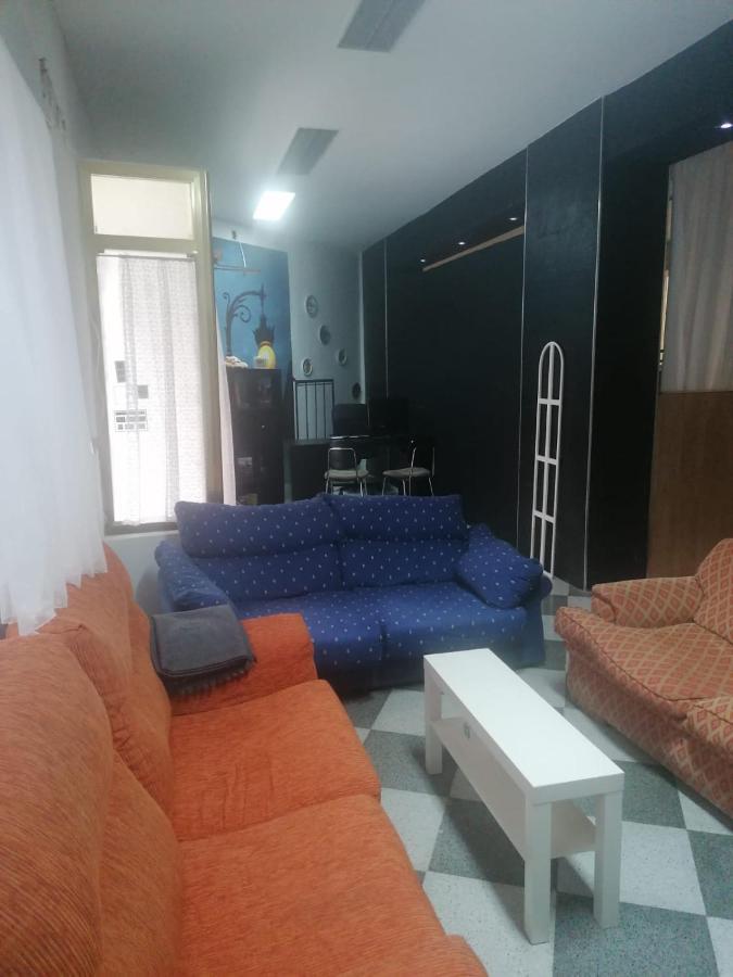 Hostal Casa Rosa Madrid Exterior photo