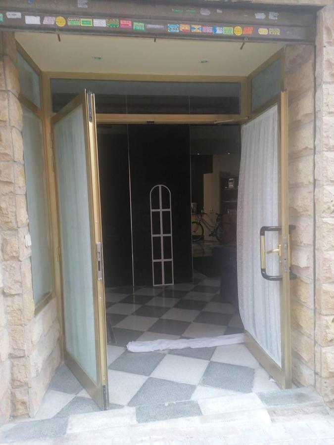 Hostal Casa Rosa Madrid Exterior photo
